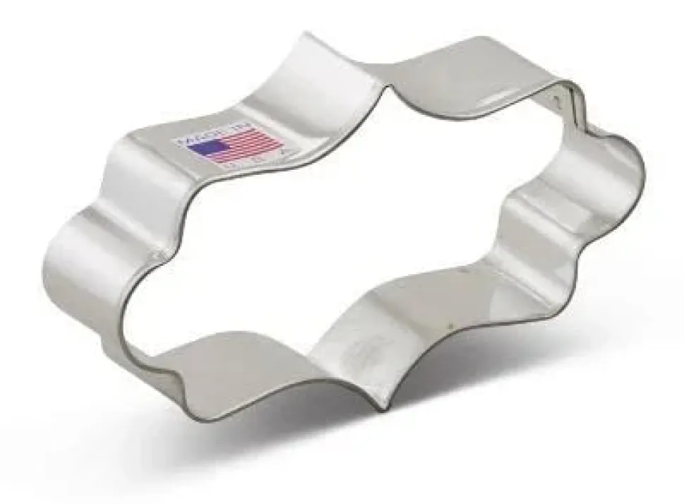 Ann Clark Cookie Cutter Long Fancy Plaque | 1ct