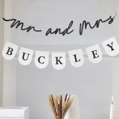 Black Mr and Mrs Customizable Card Banner Set | 1ct